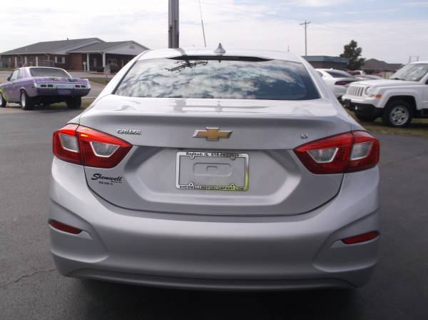 2017 CHEVY CRUZE LT for sale in RED BUD, IL, MO – photo 4