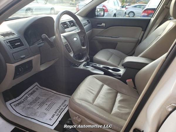 2010 Ford Fusion SEL 5-Speed Automatic - cars & trucks - by dealer -... for sale in Lancaster, PA – photo 14