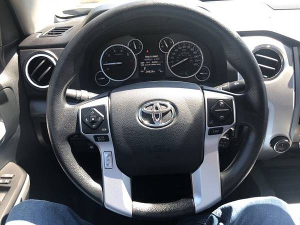 2017 Toyota Tundra 4WD 4x4 Truck SR5 Crew Cab for sale in Redding, CA – photo 17