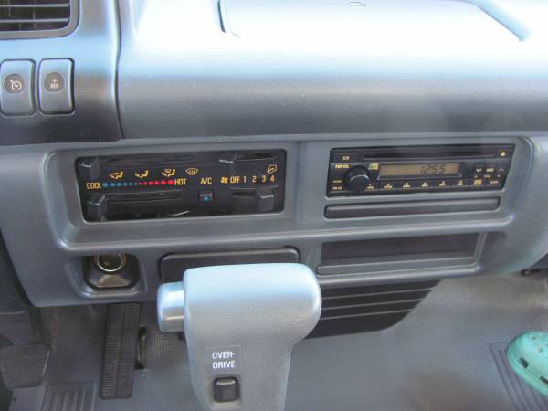 2007 Chevrolet W5500 same as Isuzu NQR - - by dealer for sale in Tucson, AZ – photo 12