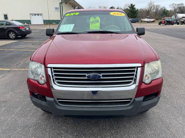2006 Ford Explorer XLT 4dr SUV 4WD (V8) 131364 Miles for sale in Baraboo, WI – photo 8