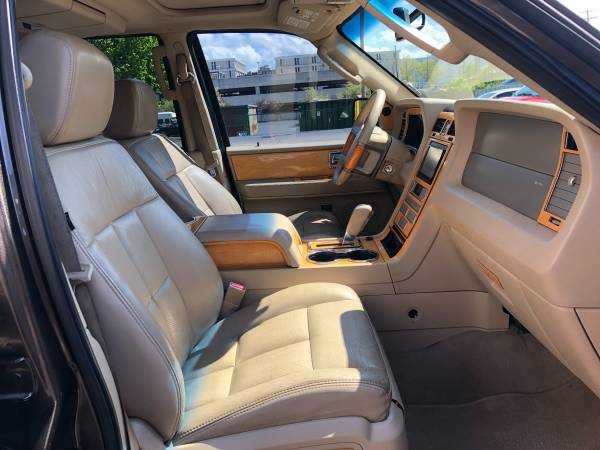 2008 Lincoln Navigator w/Sound system for sale in Mayfield HTS., OH – photo 15