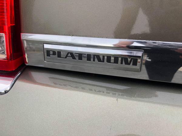 10 Cadillac DTS PLATINUM w/ONLY 80K! NAVI! 5YR/100K WARRANTY for sale in Methuen, MA – photo 20
