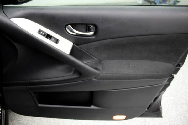 2012 Nissan Murano SV hatchback Black - - by dealer for sale in Farmington, AR – photo 14