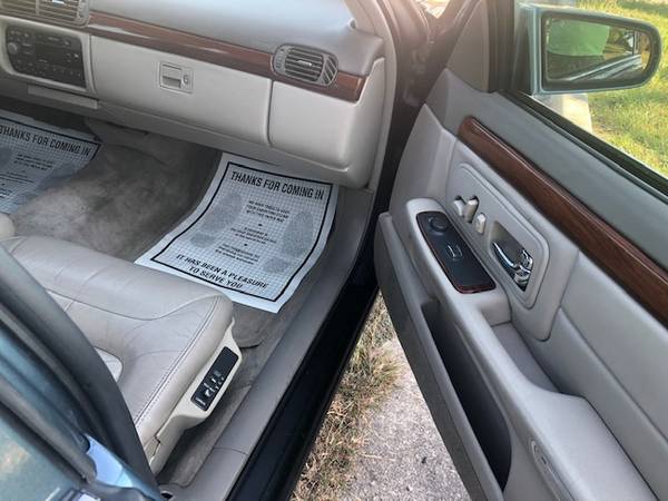 1999 CADILLAC DEVILLE * 1 OWNER * for sale in New Braunfels, TX – photo 7