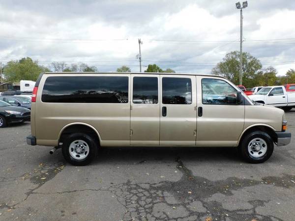 Chevrolet Express 3500 15 Passenger Van Church Shuttle Commercial... for sale in Hickory, NC – photo 5