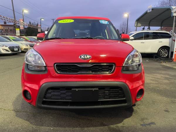 2013 KIA SOUL WAGON 4D Wagon - cars & trucks - by dealer - vehicle... for sale in Portland, OR – photo 7