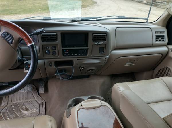 FORD EXCURSION LIMITED - - by dealer - vehicle for sale in DeSoto, IA – photo 9