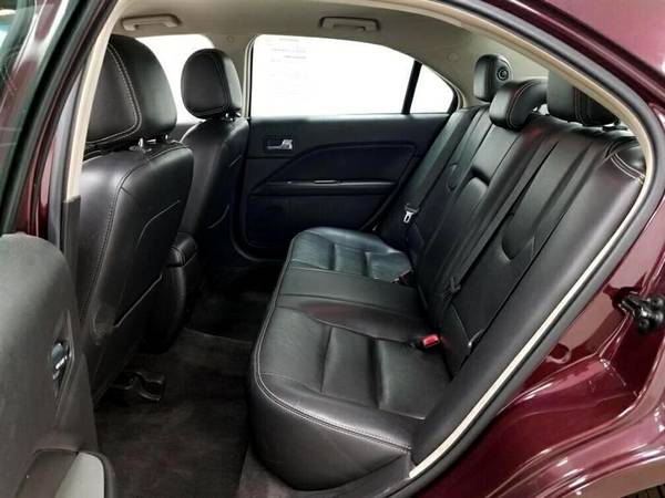 2012 FORD FUSION. SEL PACKAGE. LOADED. LEATHER SEATS - cars & trucks... for sale in Celina, OH – photo 5