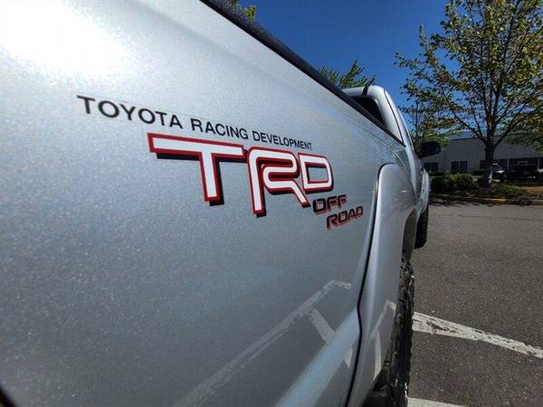 2007 Toyota Tacoma 4X4/V6 4 0L/TRD OFF ROAD/REAR DIFF LOCK for sale in Portland, WA – photo 23