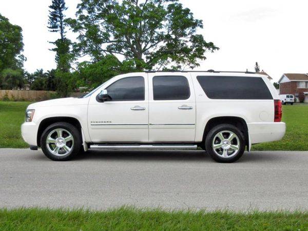 2013 Chevrolet Chevy Suburban LTZ 1500 4x2 4dr SUV Se Habla Espaol for sale in Fort Myers, FL – photo 4