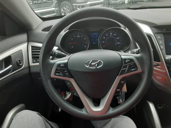 2016 HYUNDAI VELOSTER - - by dealer - vehicle for sale in Weslaco, TX – photo 9