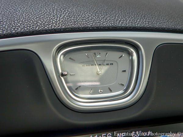 2016 Chrysler 300 C RWD -GET APPROVED for sale in CRESTWOOD, IL – photo 22