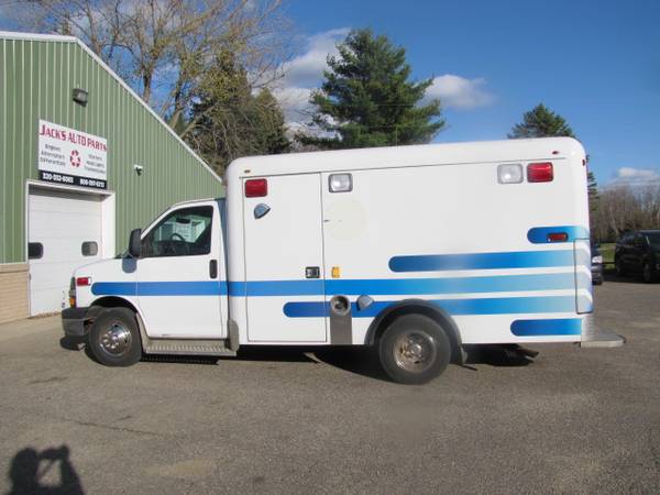 2010 CHEY EXPRESS AMBULANCE - cars & trucks - by dealer - vehicle... for sale in Sauk Centre, ND – photo 8