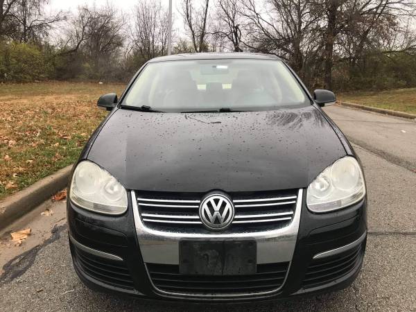 2009 Jetta drives great low miles manual - cars & trucks - by owner... for sale in Overland Park, MO – photo 2