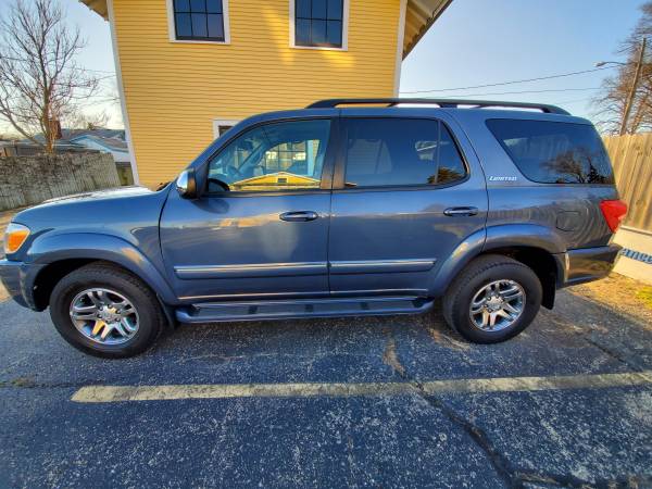 2007 Toyota Sequoia Limited for sale in Batavia, IL