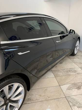 2018 Tesla Model 3 * 12,000 ORIGINAL LOW MILES * FACTORY WARRANTY -... for sale in Rancho Cordova, NV – photo 16