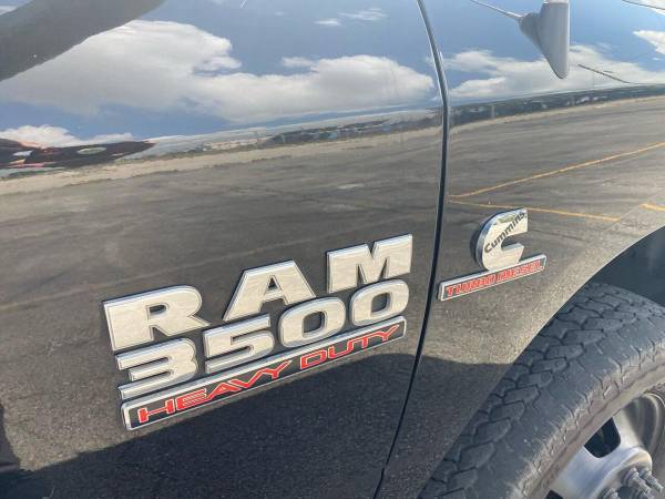 2018 RAM Ram Pickup 3500 Tradesman 4x4 4dr Crew Cab 8 ft. LB DRW... for sale in Miami, FL – photo 6