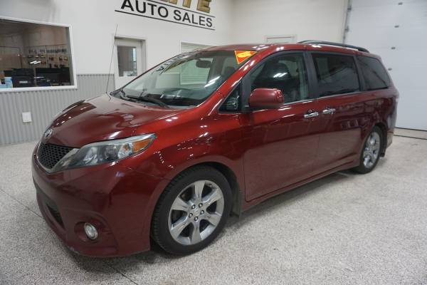 Back Up Camera/Seats Eight/Great Deal This 2013 Toyota Sienna for sale in Ammon, ID – photo 3