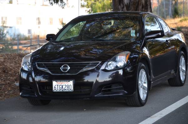 2011 NISSAN ALTIMA 2.5 S *** ONE OWNER *** COUPE *** CLEAN CARFAX *** for sale in Belmont, CA – photo 4
