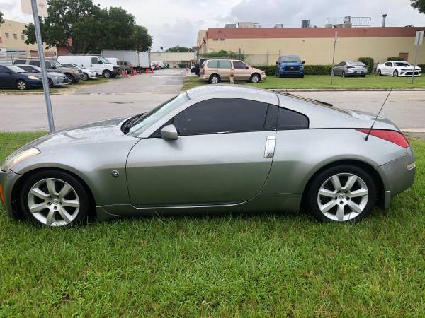 2005 Nissan 350Z Touring Excellent Condition - cars & trucks - by... for sale in Miami, FL – photo 4