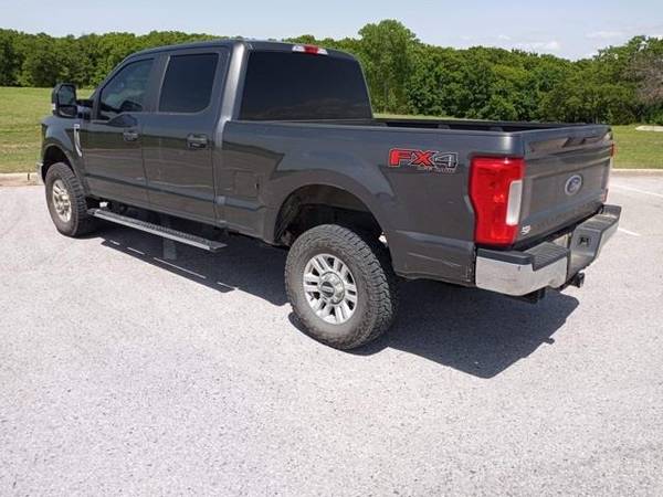 2017 Ford F-250SD XL - truck - - by dealer - vehicle for sale in Ardmore, OK – photo 8