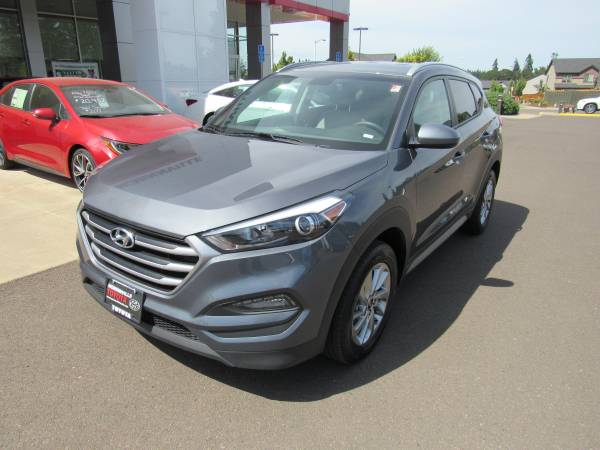 2018 Hyundai Tucson SEL for sale in McMinnville, OR – photo 2