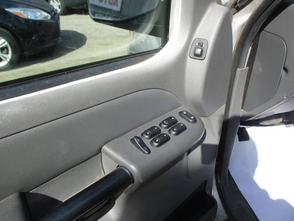 2005 FORD EXPLORER SPORT 4 4, SHARP TRUCK - - by dealer for sale in North Ridgeville, OH – photo 6