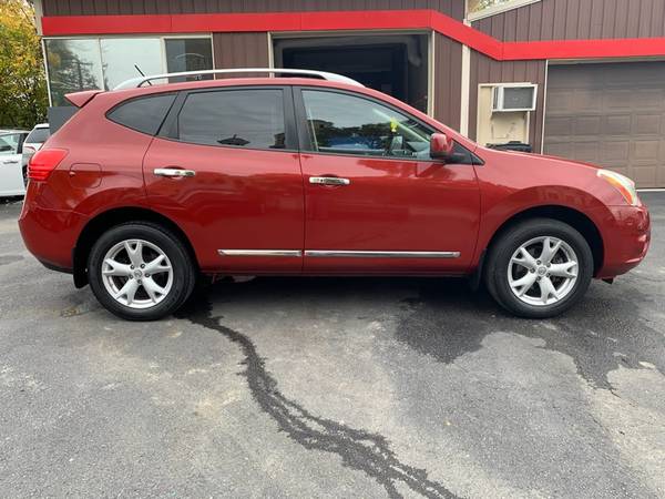 2011 Nissan Rogue S AWD - cars & trucks - by dealer - vehicle... for sale in Louisville, KY – photo 4
