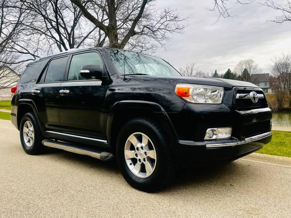 2011 Toyota 4Runner Sport SUV 3Row Seat Clean! - - by for sale in Deerfield, IL – photo 4