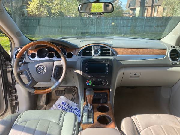 2008 Buick Enclave for sale in CRESTWOOD, IL – photo 15