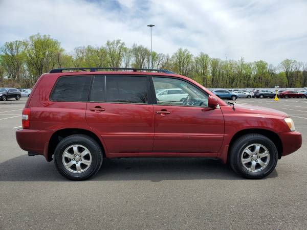 2006 Toyota Highlander V6 4WD - Clean - Runs Strong - 5000 - cars & for sale in Lakewood, NJ – photo 7