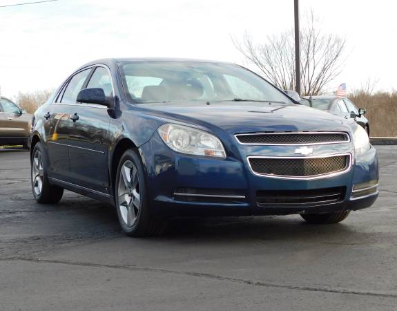 2009 CHEVY MALIBU! LOW MILES! SUPER CLEAN! - cars & trucks - by... for sale in Battle Creek, MI – photo 2