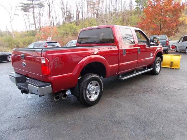 2016 Ford Super Duty F-250 SRW 4WD Crew Cab 156 XLT - cars & trucks... for sale in Cohoes, NY – photo 5