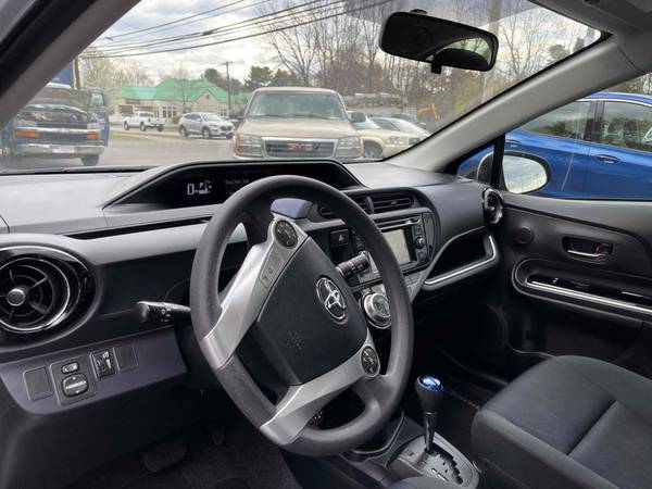 2016 Toyota Prius c Two 50mpg 21000 miles PKG2 Hybrid 1 owner clean for sale in Walpole, RI – photo 17