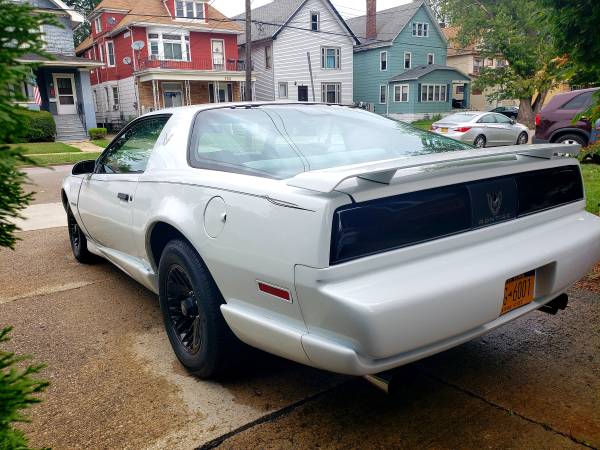 1991 Pontiac Firebird - cars & trucks - by owner - vehicle... for sale in Buffalo, NY – photo 3