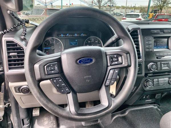 2015 Ford F-150 4WD SuperCrew 145 XLT - - by dealer for sale in Farmington, NM – photo 4