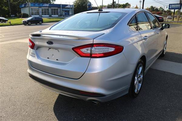 2016 FORD FUSION S, CLEAN TITLE, 2 OWNERS, BACKUP CAMERA, BLUETOOTH... for sale in Graham, NC – photo 5