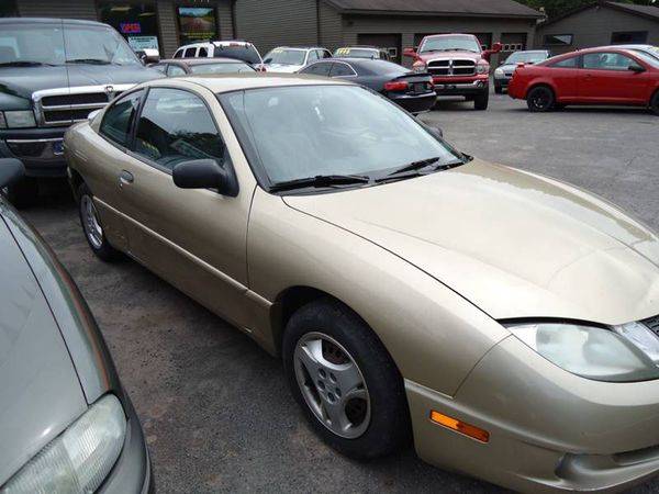 2005 Pontiac Sunfire Base 2dr Coupe CASH DEALS ON ALL CARS OR BYO... for sale in Lake Ariel, PA – photo 4