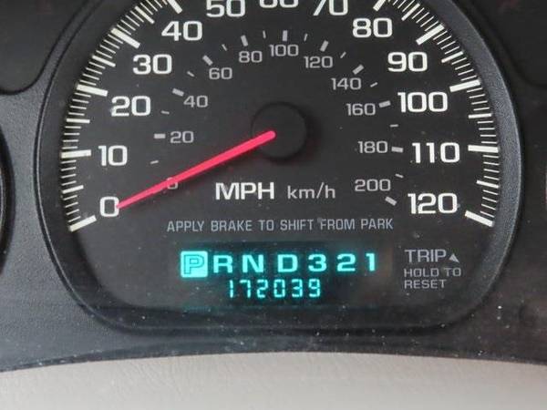 2004 Chevrolet Impala Base - sedan - - by dealer for sale in Addison, IL – photo 17