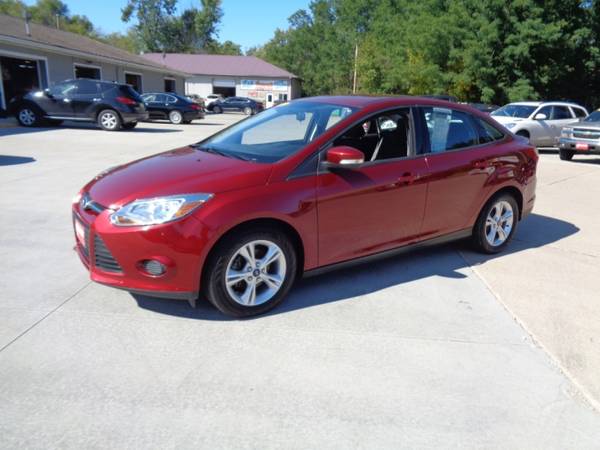 2013 Ford Focus SE Sedan for sale in Marion, IA – photo 3