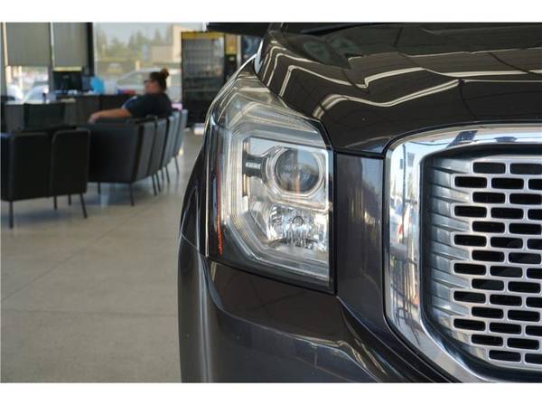 2015 GMC Yukon Denali Sport Utility 4D WE CAN BEAT ANY RATE IN TOWN! for sale in Sacramento , CA – photo 10