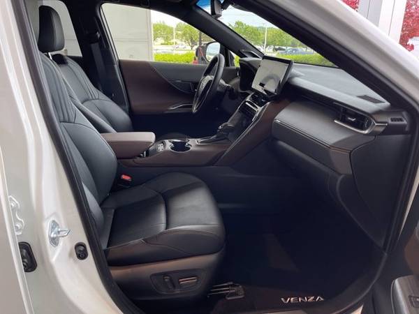 2021 Toyota Venza Xle - - by dealer - vehicle for sale in Somerset, KY – photo 20