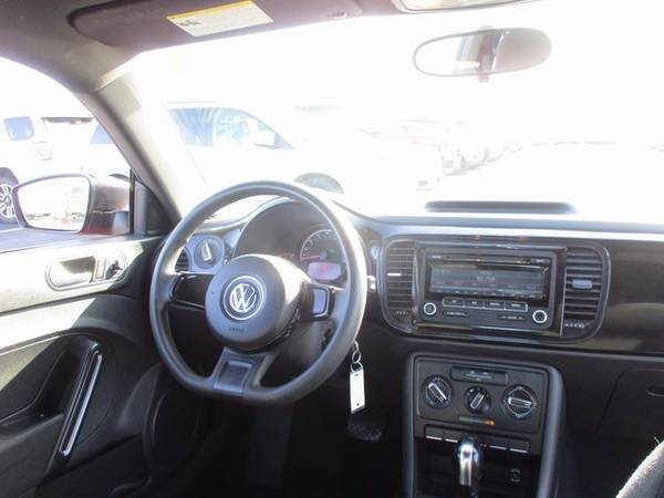 2014 Volkswagen VW Beetle Coupe 2 5L Entry - - by for sale in Collinsville, MO – photo 15