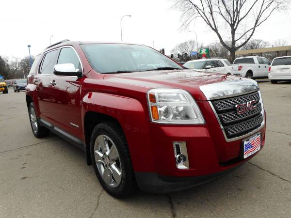 ★★★ 2015 GMC Terrain SLE-2 / All-Wheel Drive / Loaded Up! ★★★ - cars... for sale in Grand Forks, ND – photo 4