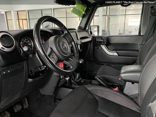 2014 Jeep Wrangler Unlimited Rubicon 6-SPD MAN 4WD JEEP WRANGLER 4X4... for sale in Gladstone, OR – photo 16
