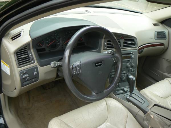 2001 Volvo S60 2.4T 4 door Sedan Ready to drive for sale in Pelham, AL – photo 12