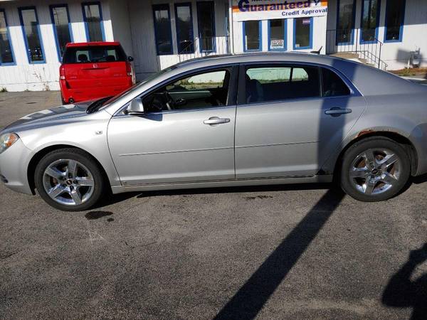 2008 Chevrolet Chevy Malibu LT 4dr Sedan w/1LT Your Job is Your... for sale in Youngstown, OH – photo 3
