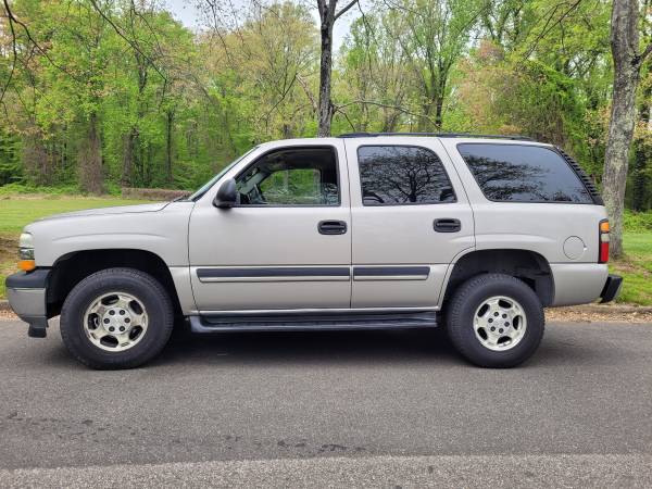 2005 Chevy Tahoe 4x4, 53k millage for sale in Annandale, District Of Columbia – photo 2