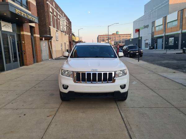 2011 JEEP GRAND CHEROKEE LAREDO - - by dealer for sale in Brooklyn, NY – photo 8